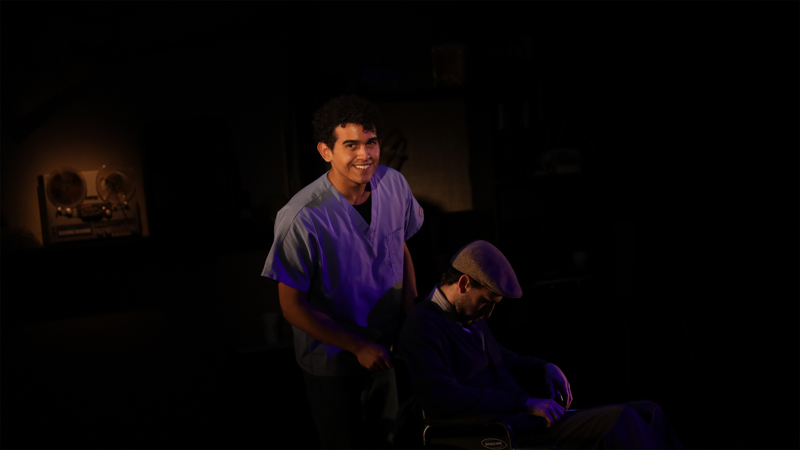 Julio Batista performing